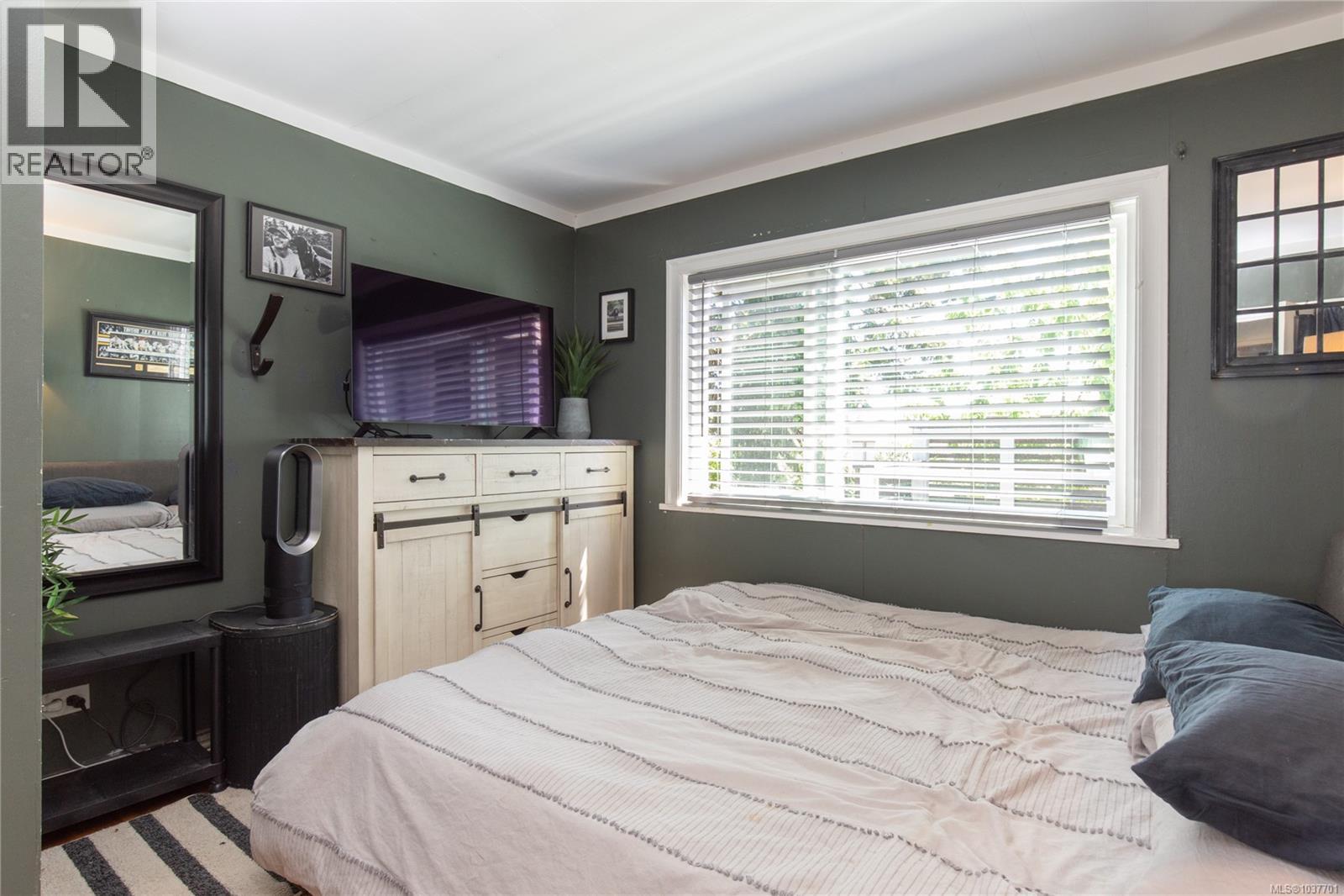 226 Harewood Rd, Nanaimo