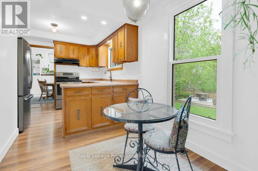 28 BRIARWOOD CRESCENT - 17
