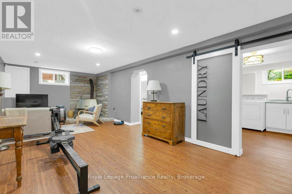 28 BRIARWOOD CRESCENT - 30