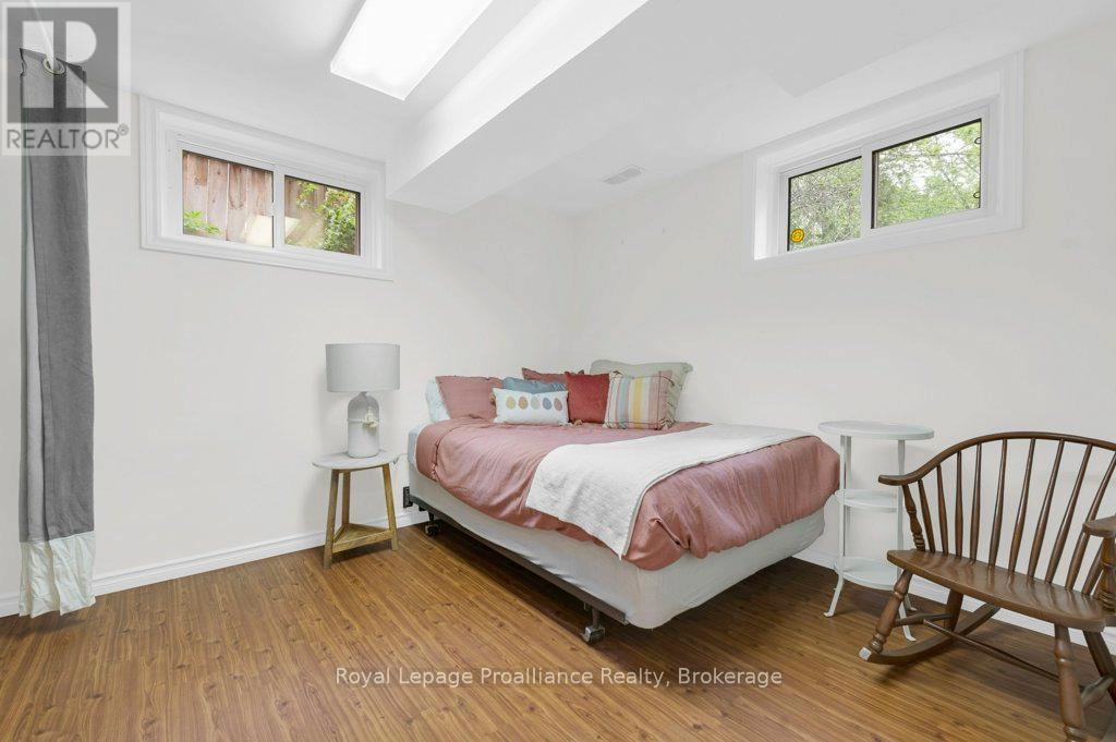 28 BRIARWOOD CRESCENT - 34