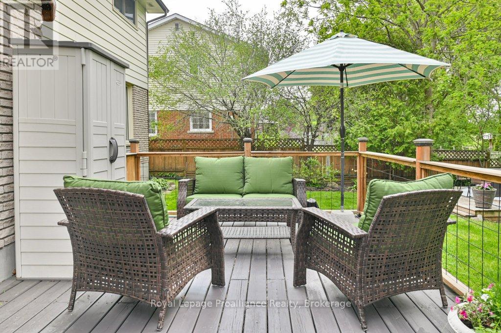 28 BRIARWOOD CRESCENT - 38