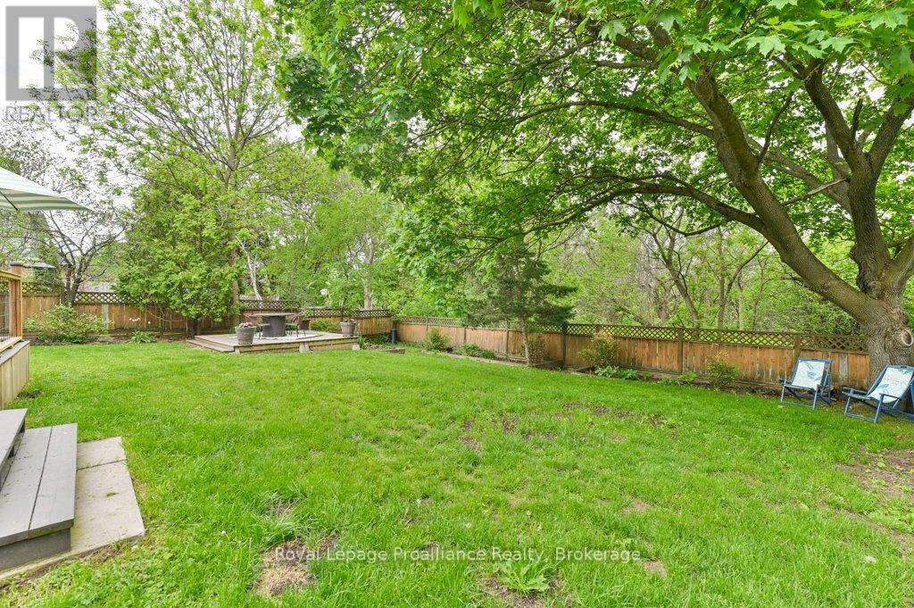 28 BRIARWOOD CRESCENT - 41