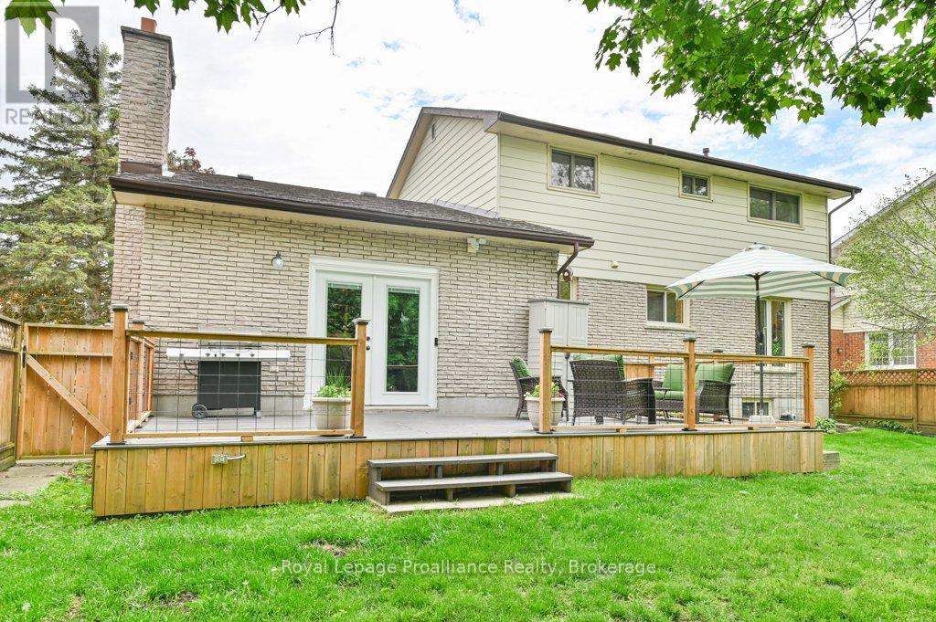 28 BRIARWOOD CRESCENT - 42