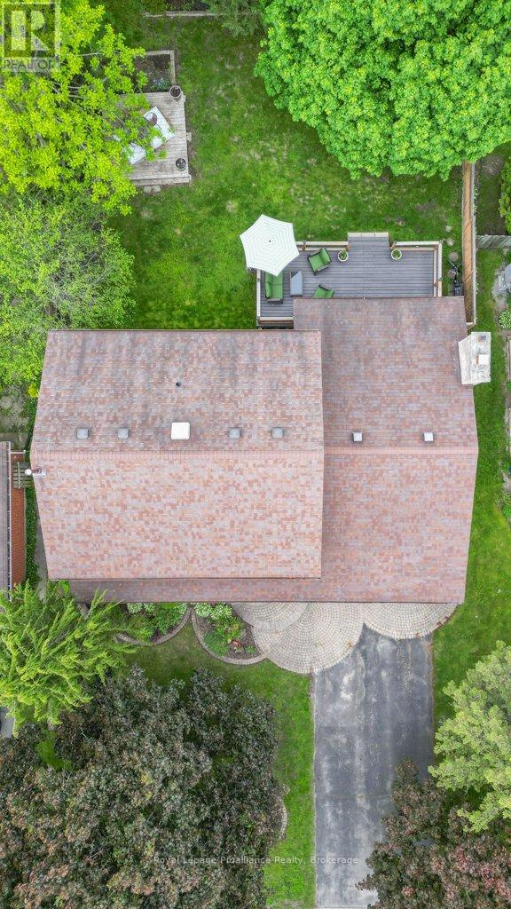 28 BRIARWOOD CRESCENT - 46