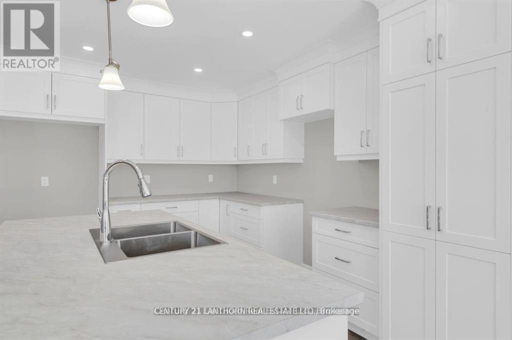 1039 CROOKSTON ROAD - 10