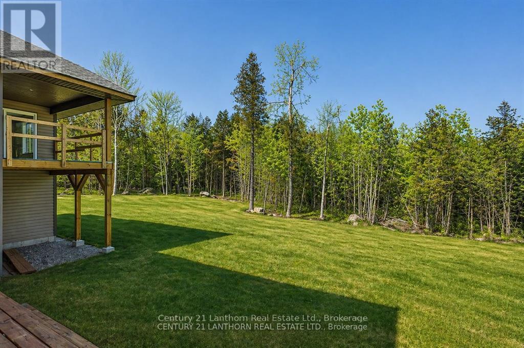 1039 CROOKSTON ROAD - 25