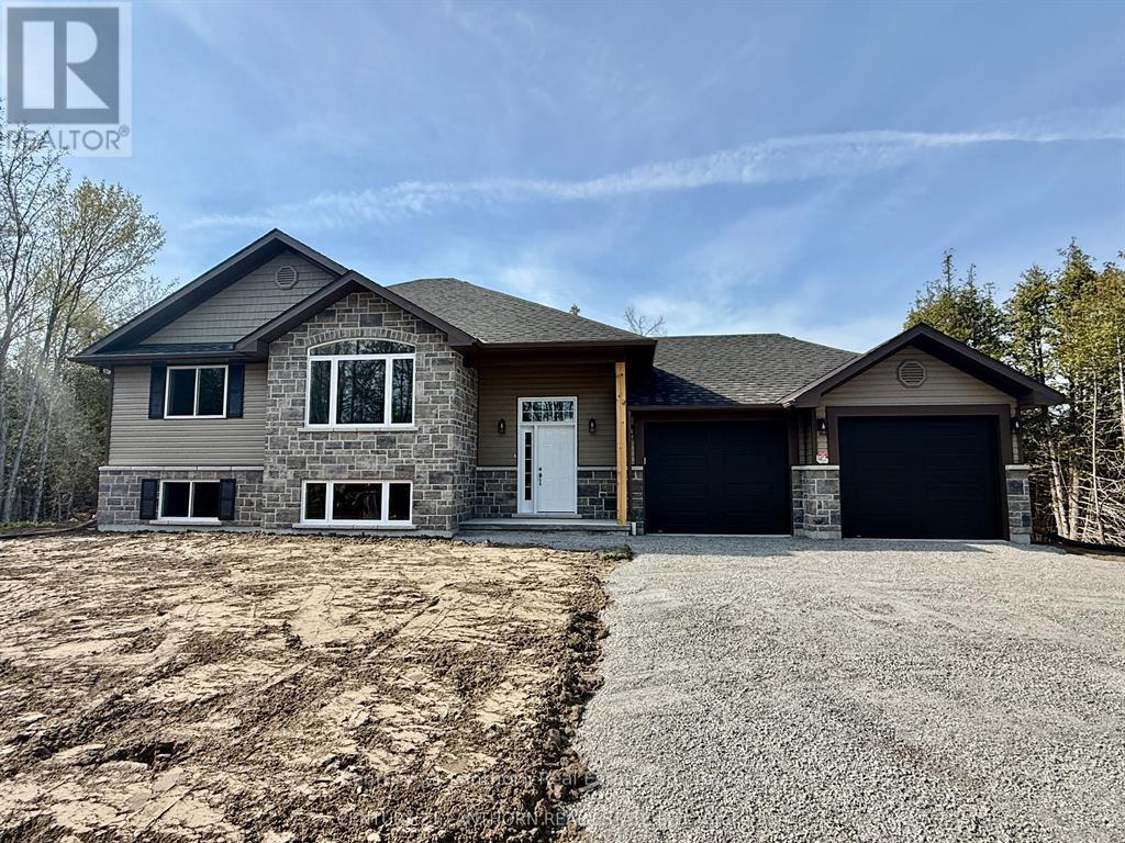 1039 CROOKSTON ROAD - 28