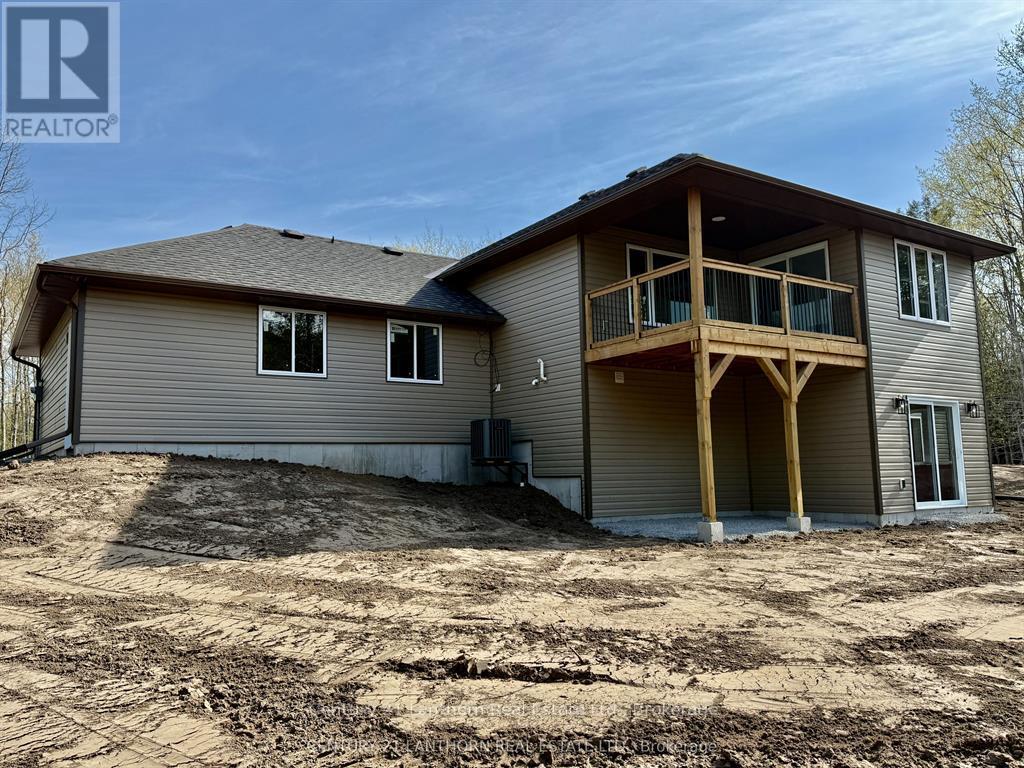 1039 CROOKSTON ROAD - 31
