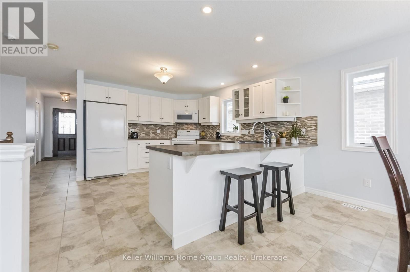 107 MCGOWAN STREET - 8