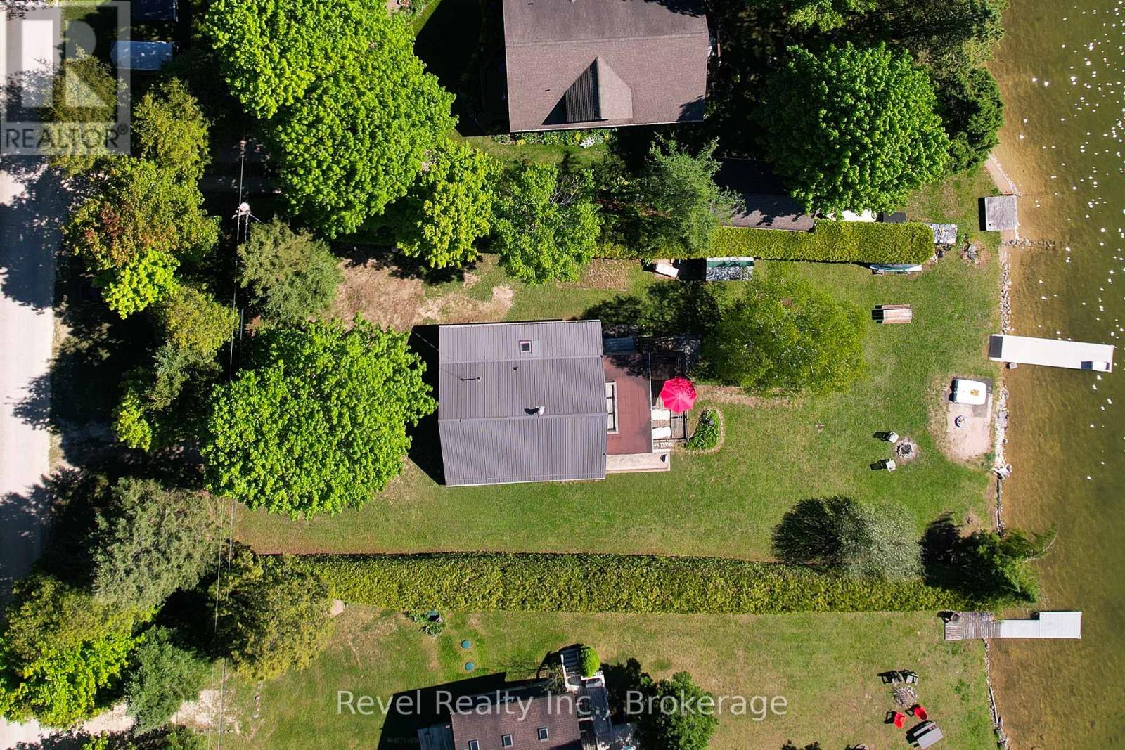 123 MACDONALDS ROAD - 19