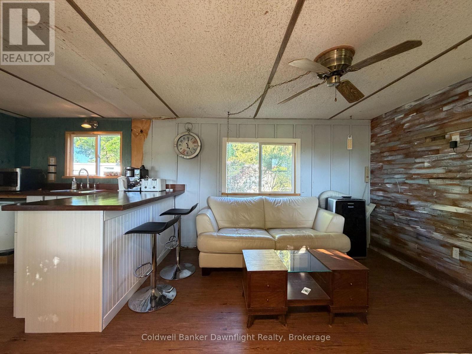 33833 HESSENLAND LANE - 5
