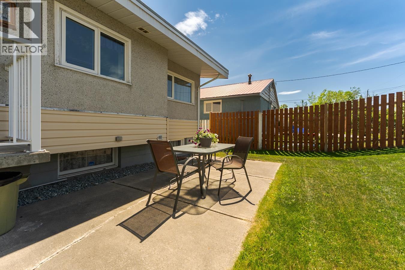 Photo 11 of 36 — 777 GILLETT STREET · Prince George, BC