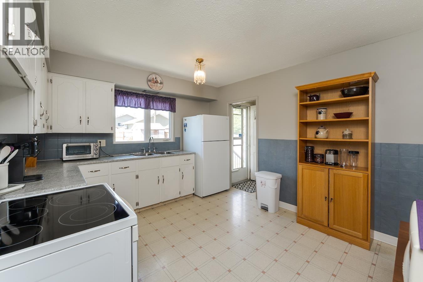 777 GILLETT STREET - 20