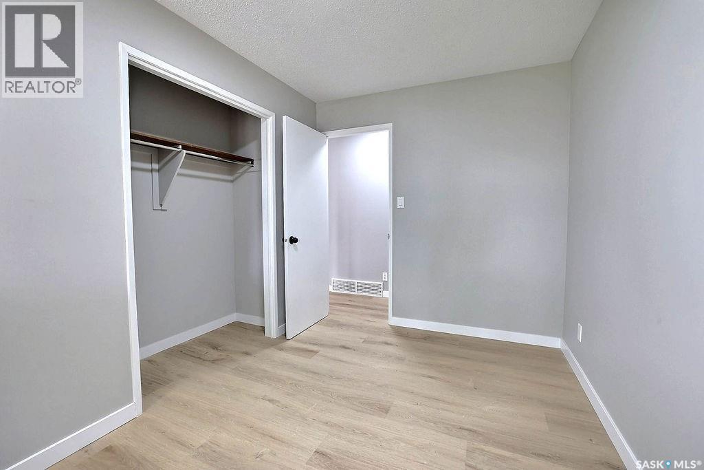 35 Chase CRESCENT - 10