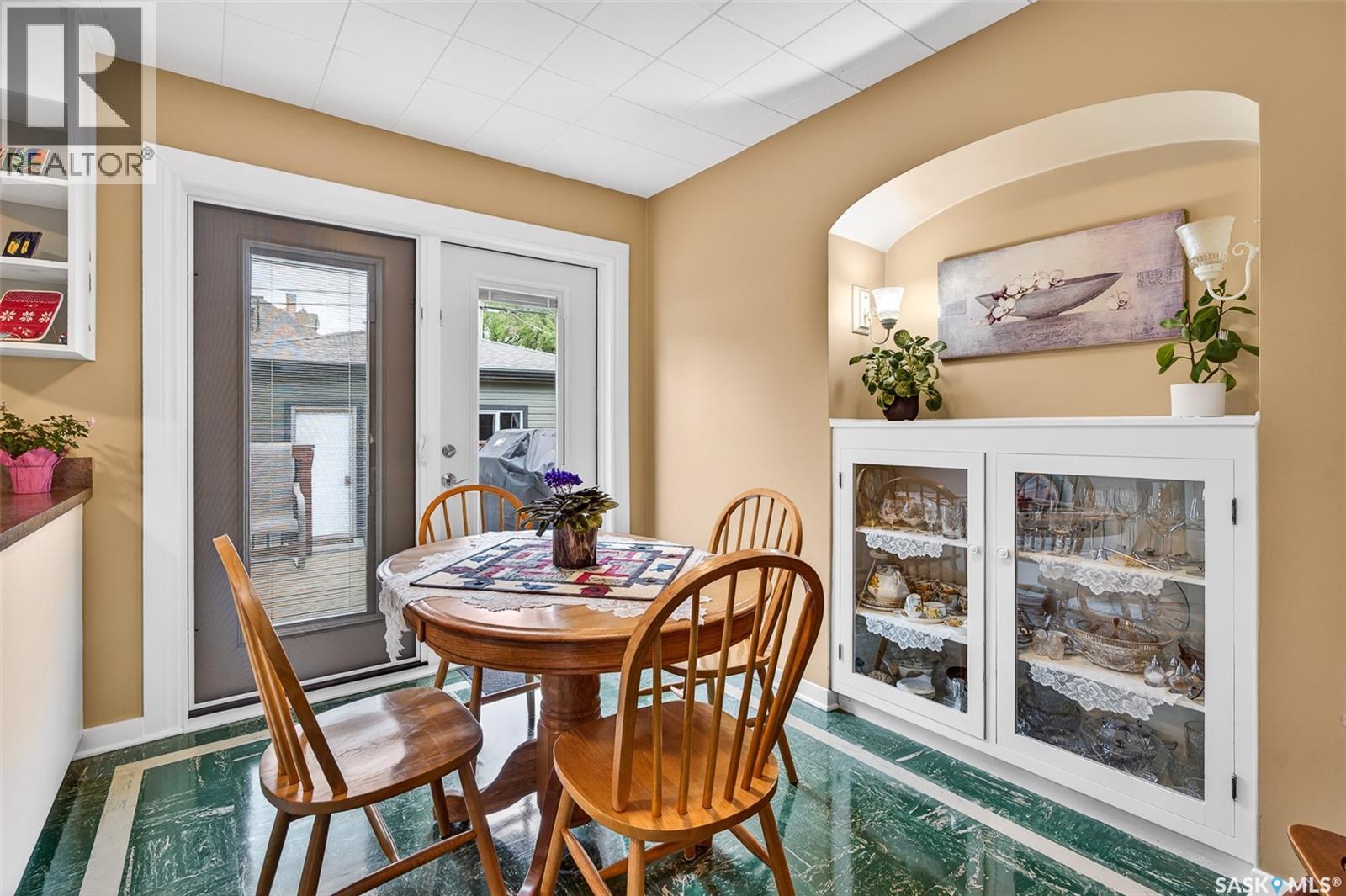 1030 1st AVENUE NW - 14
