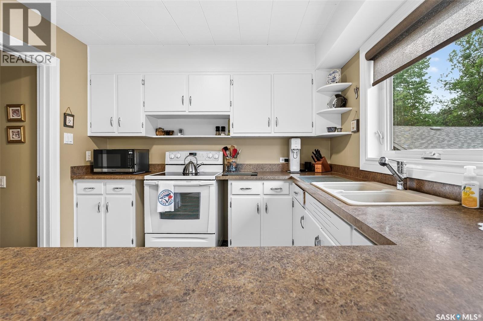 1030 1st AVENUE NW - 17
