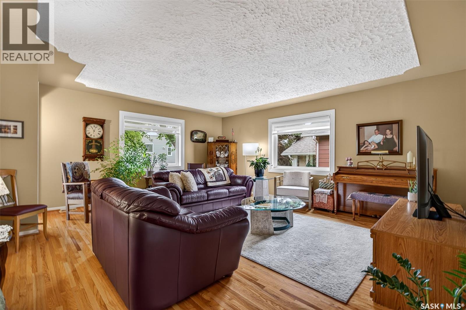 1030 1st AVENUE NW - 21