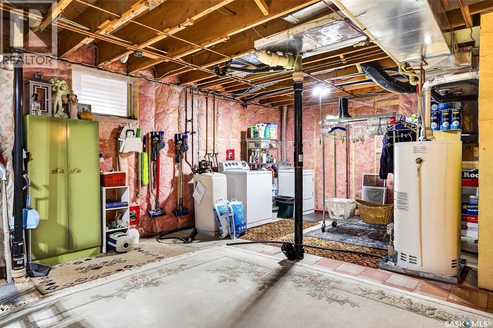 1030 1st AVENUE NW - 44