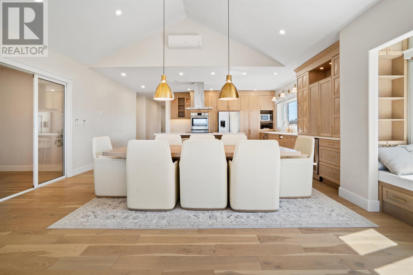 130 MacCallum Drive - 12