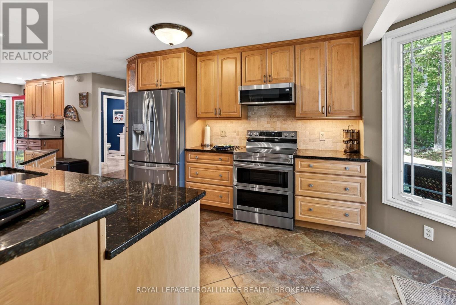 1004C PUBLIC BEACH ROAD - 23