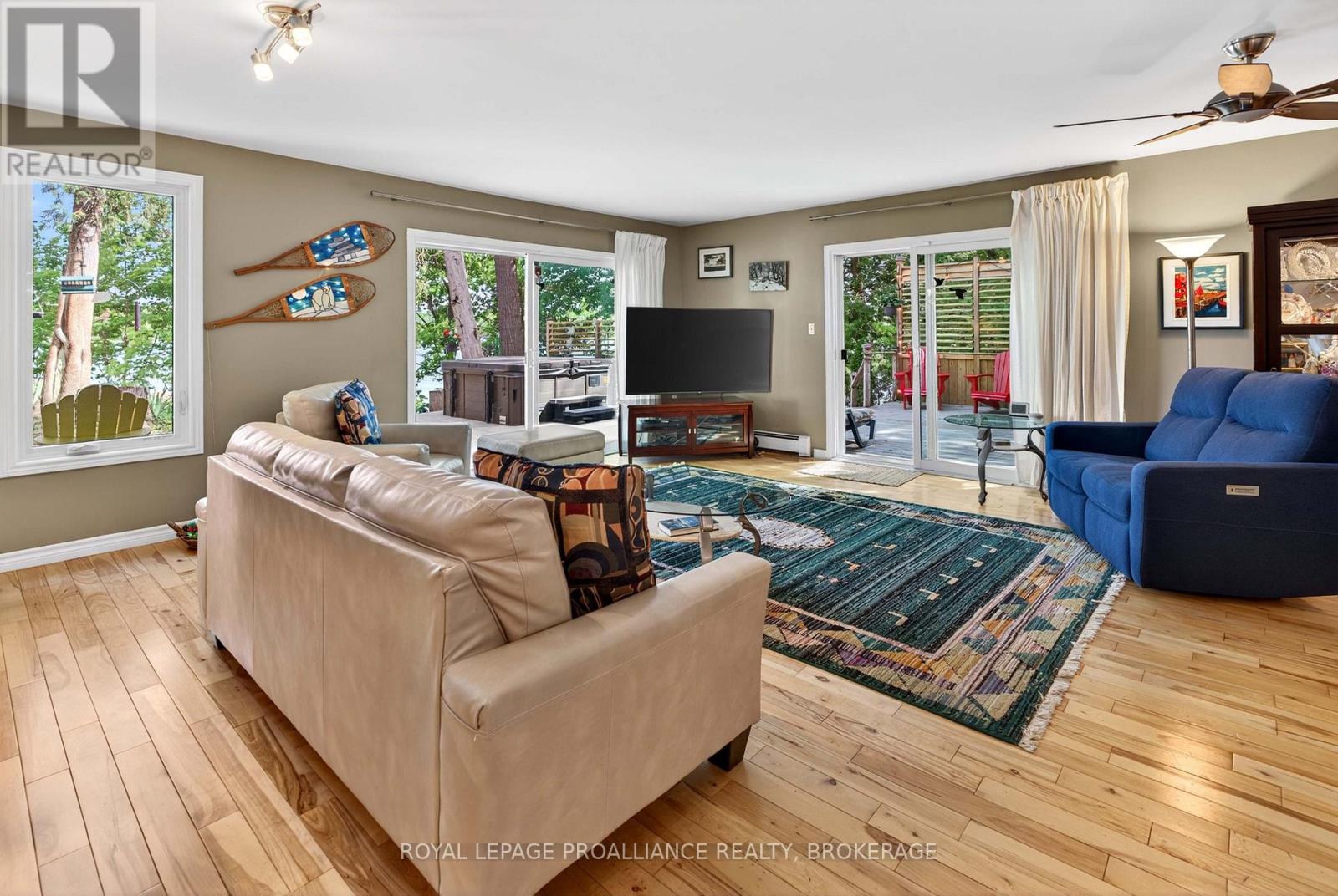 1004C PUBLIC BEACH ROAD - 18