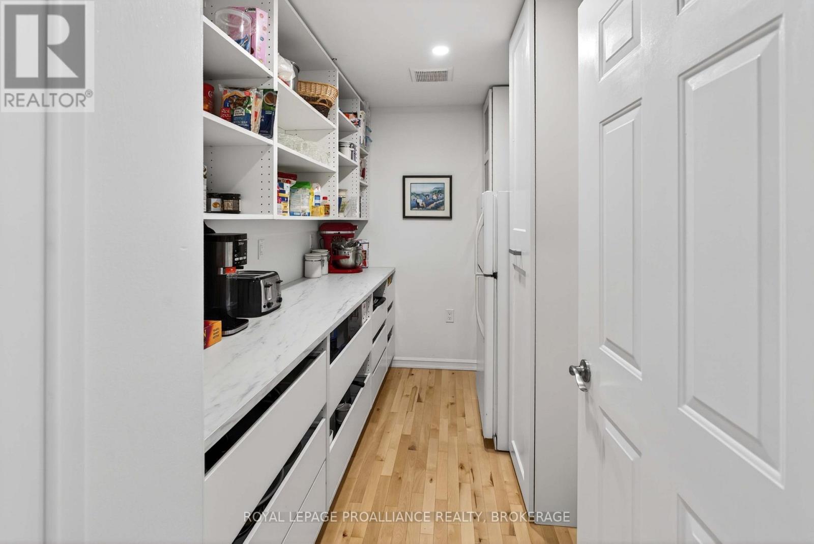 1004C PUBLIC BEACH ROAD - 26