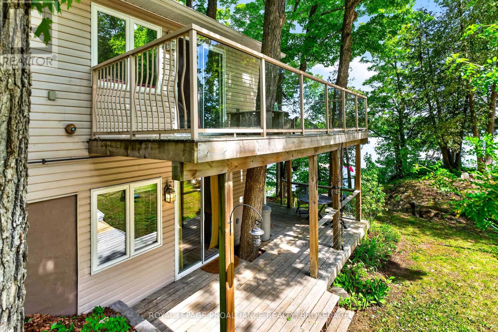 1004C PUBLIC BEACH ROAD - 34