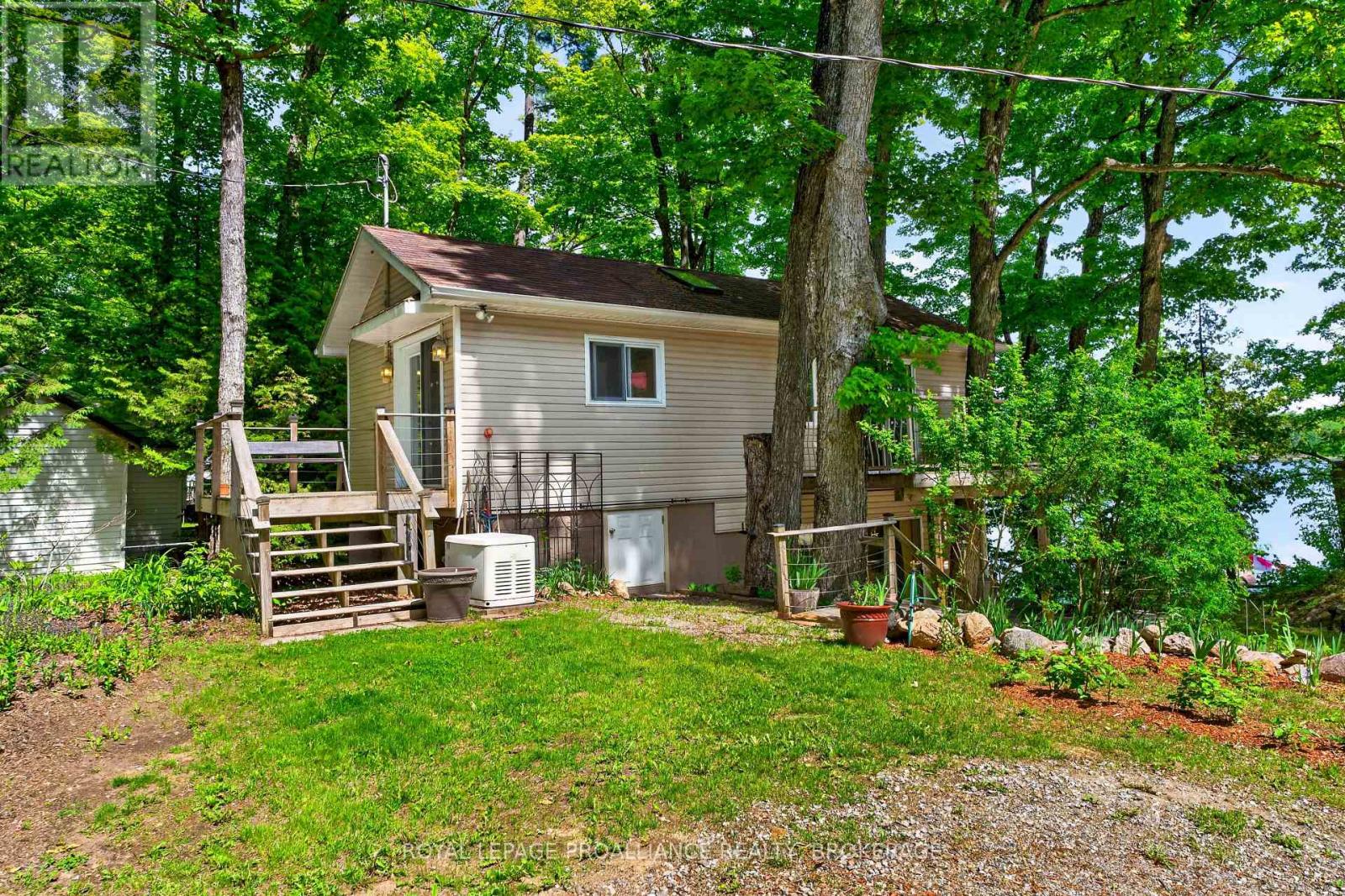 1004C PUBLIC BEACH ROAD - 33
