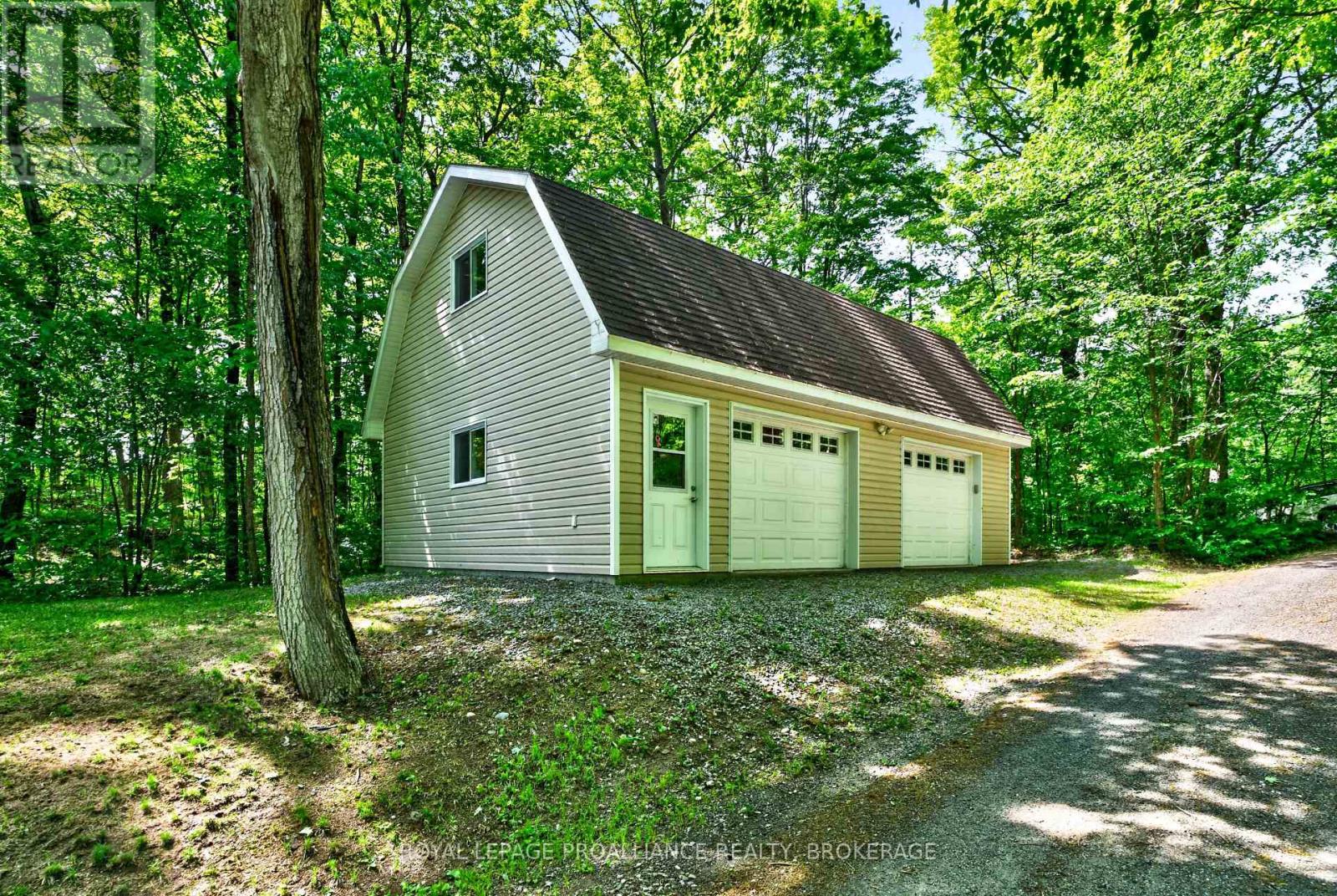 1004C PUBLIC BEACH ROAD - 44