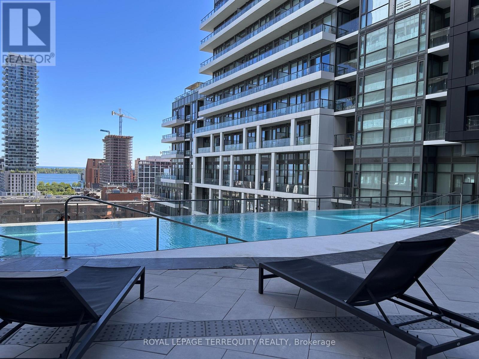 #936 135 LOWER SHERBOURNE STREET - 24