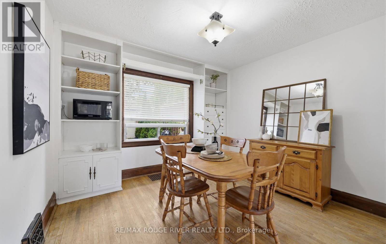 338 JARVIS STREET - 12