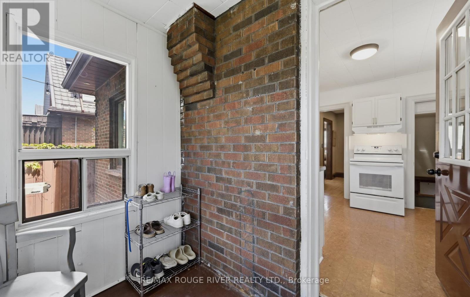 338 JARVIS STREET - 29