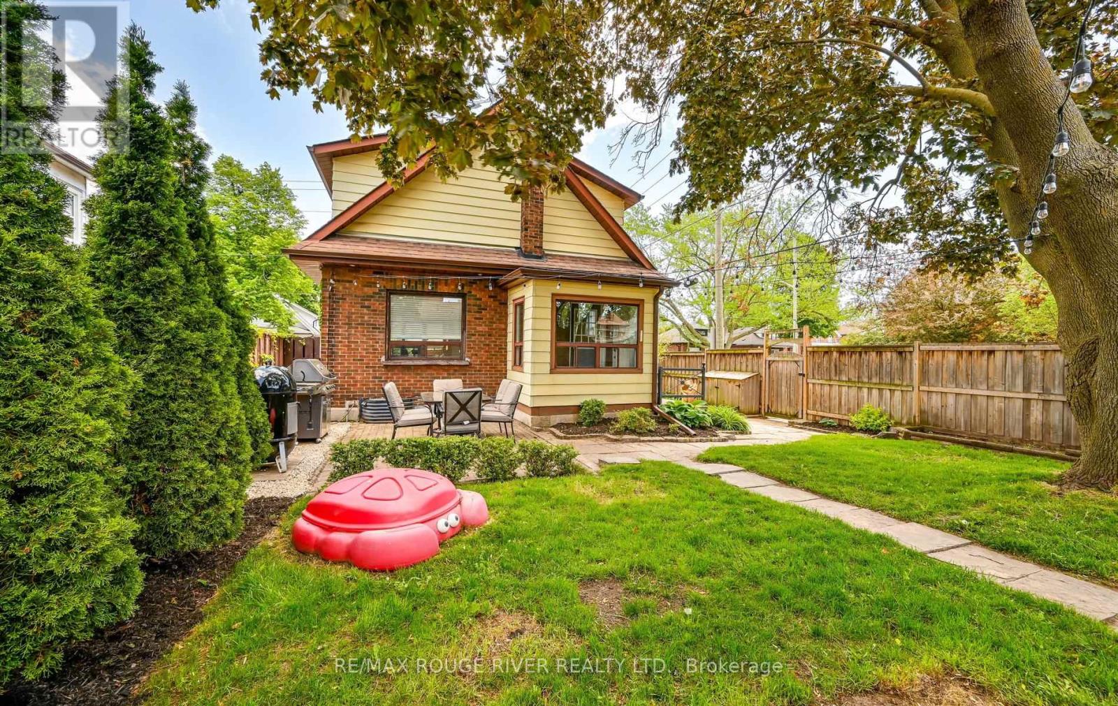 338 JARVIS STREET - 42