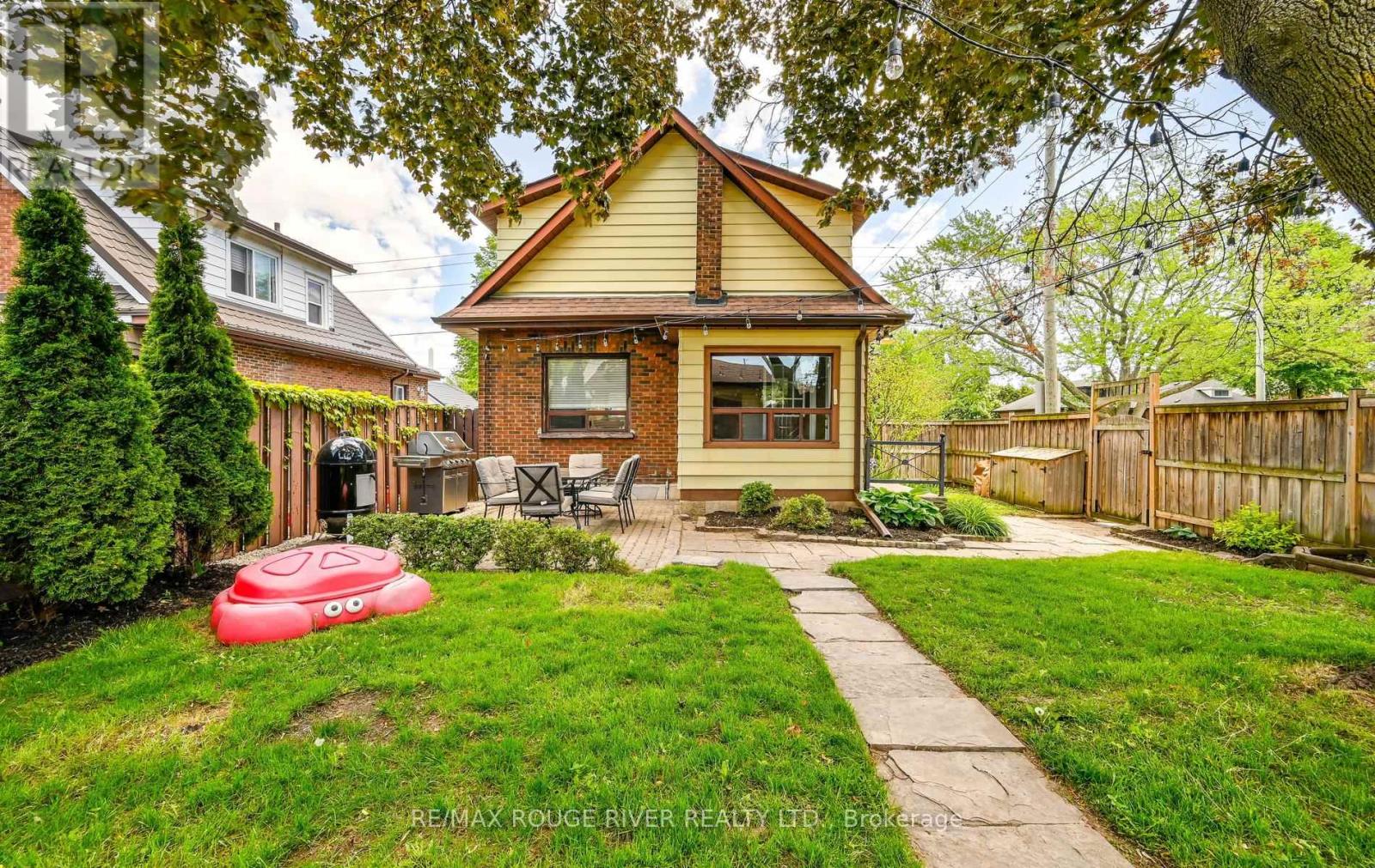 338 JARVIS STREET - 43