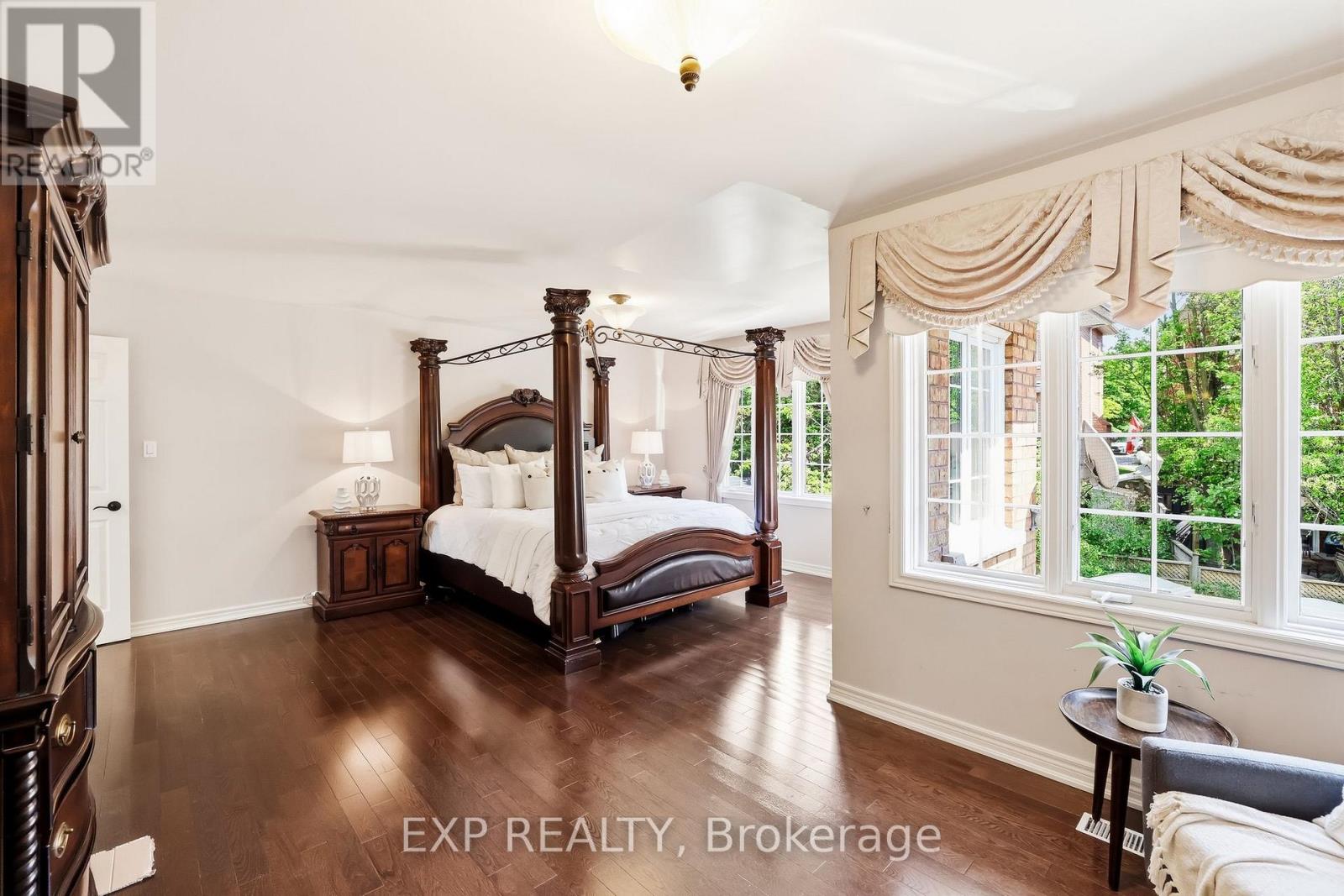 467 DELANEY DRIVE - 23