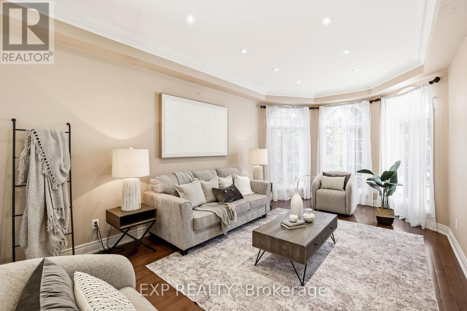 467 DELANEY DRIVE - 7