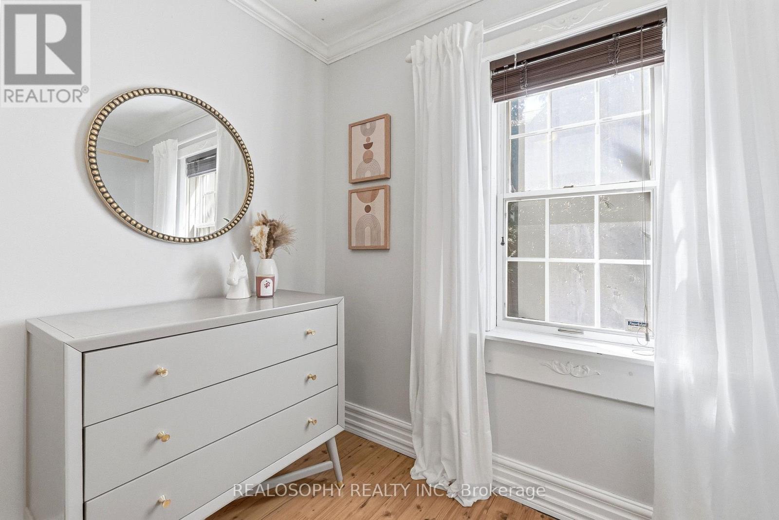 10 MEDFORD AVENUE - 23