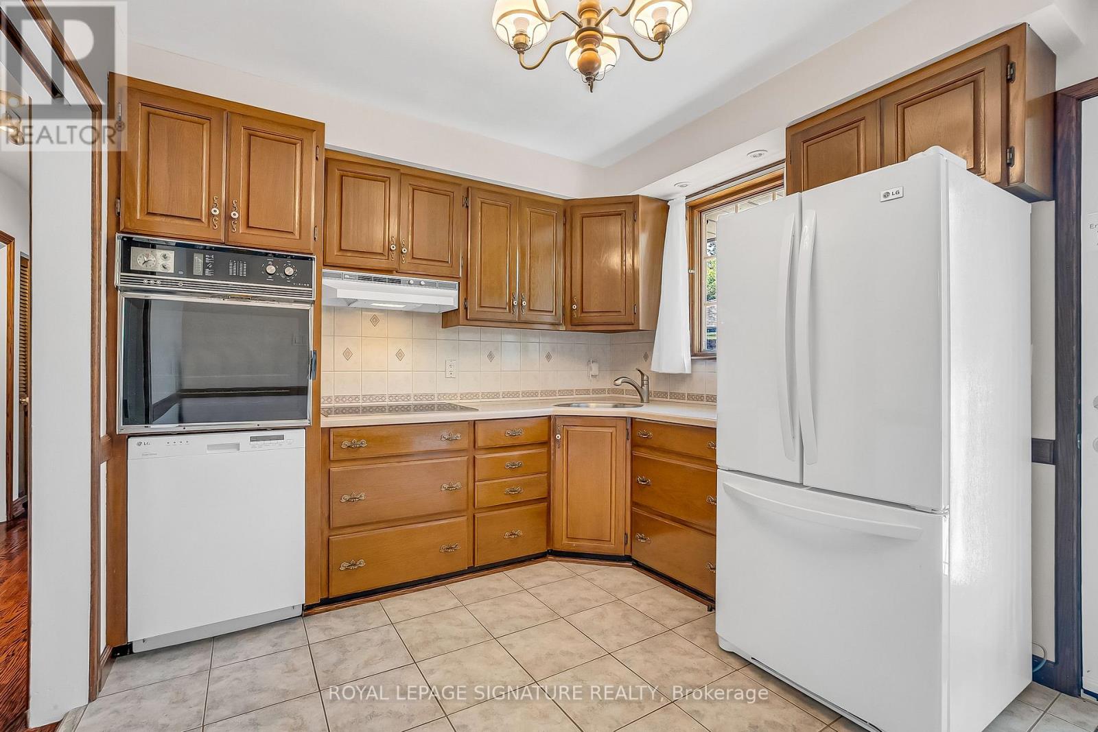 18 VERLAINE PLACE - 10