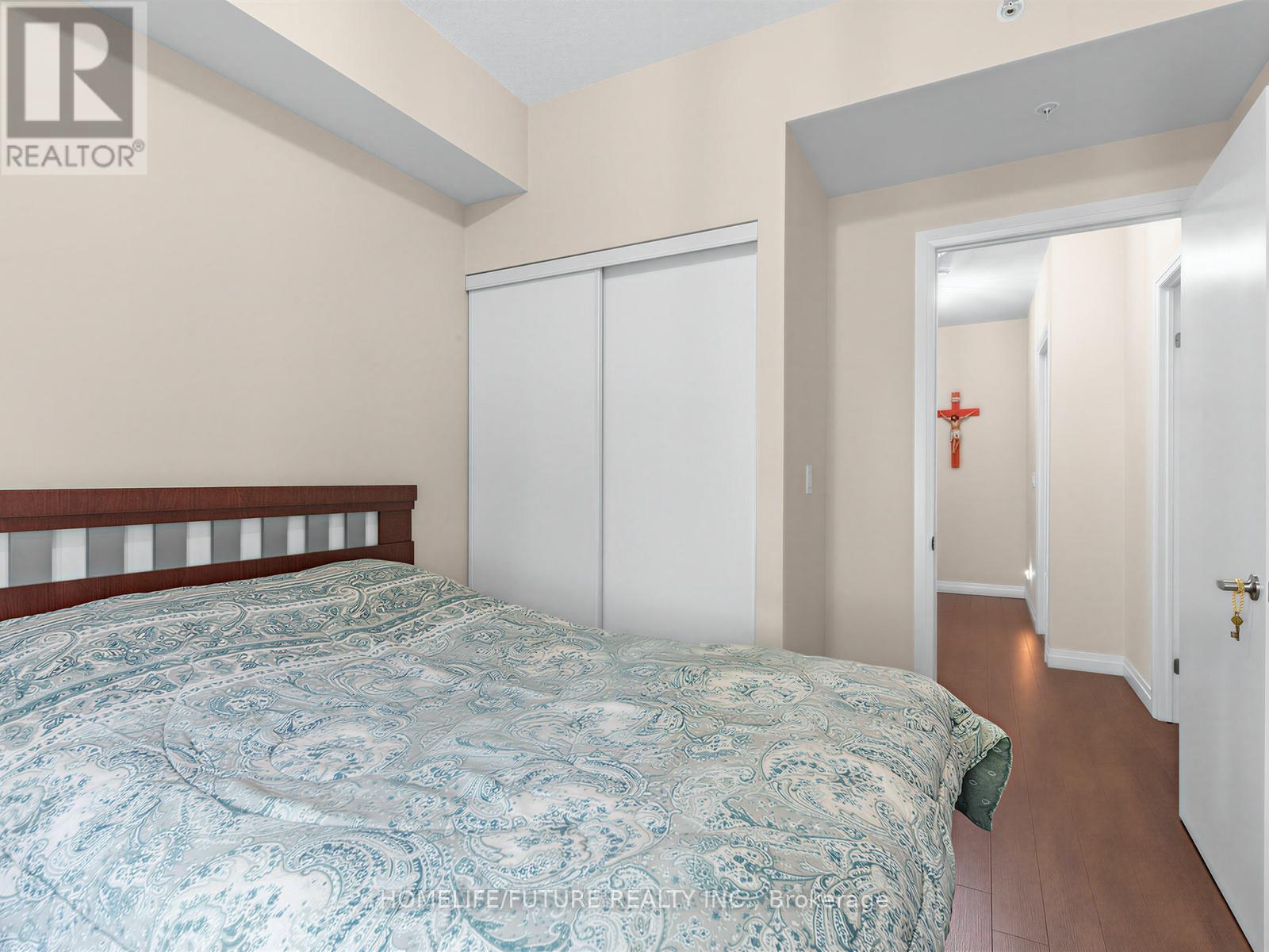 #113 22 EAST HAVEN DRIVE - 21