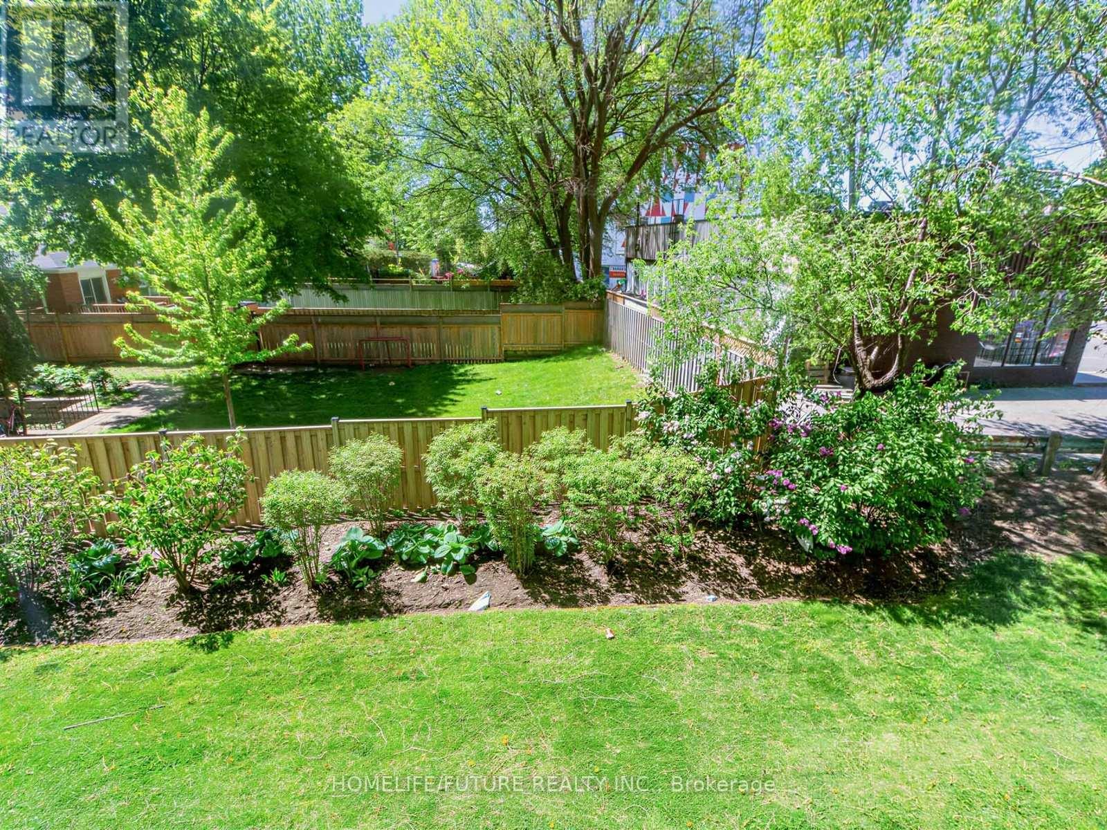 #113 22 EAST HAVEN DRIVE - 28