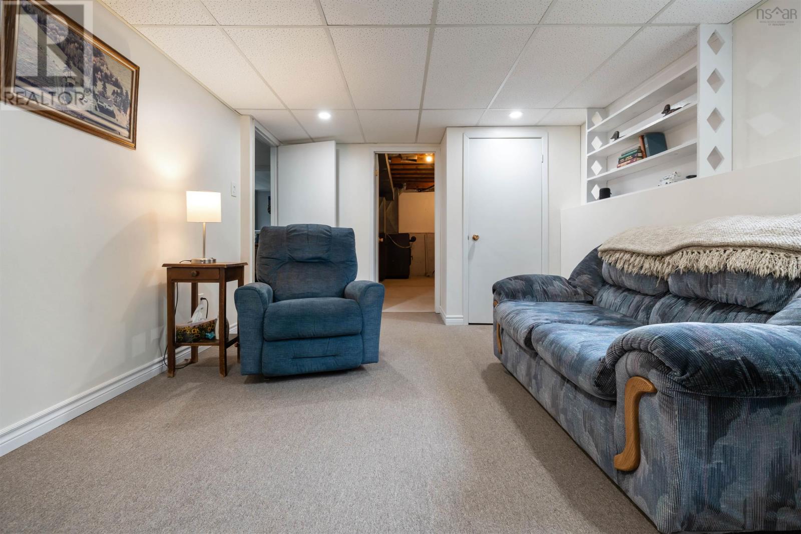 914 West North River Road - 34