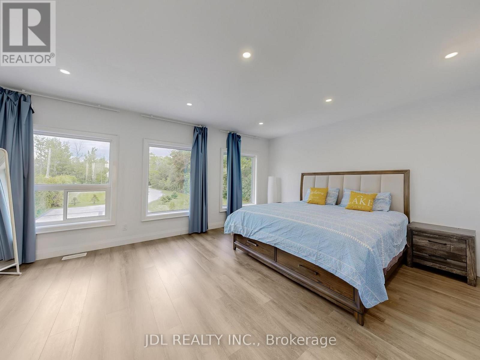 25220 MAPLE BEACH ROAD - 32
