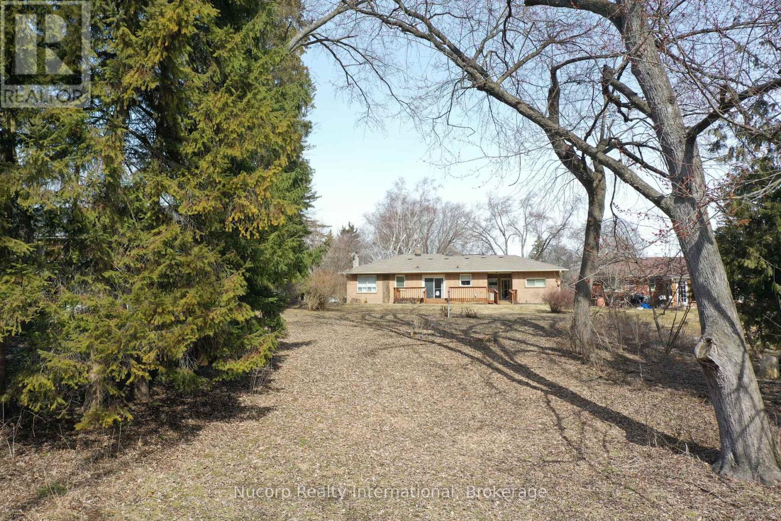 774 SUTHERLAND AVENUE - 9