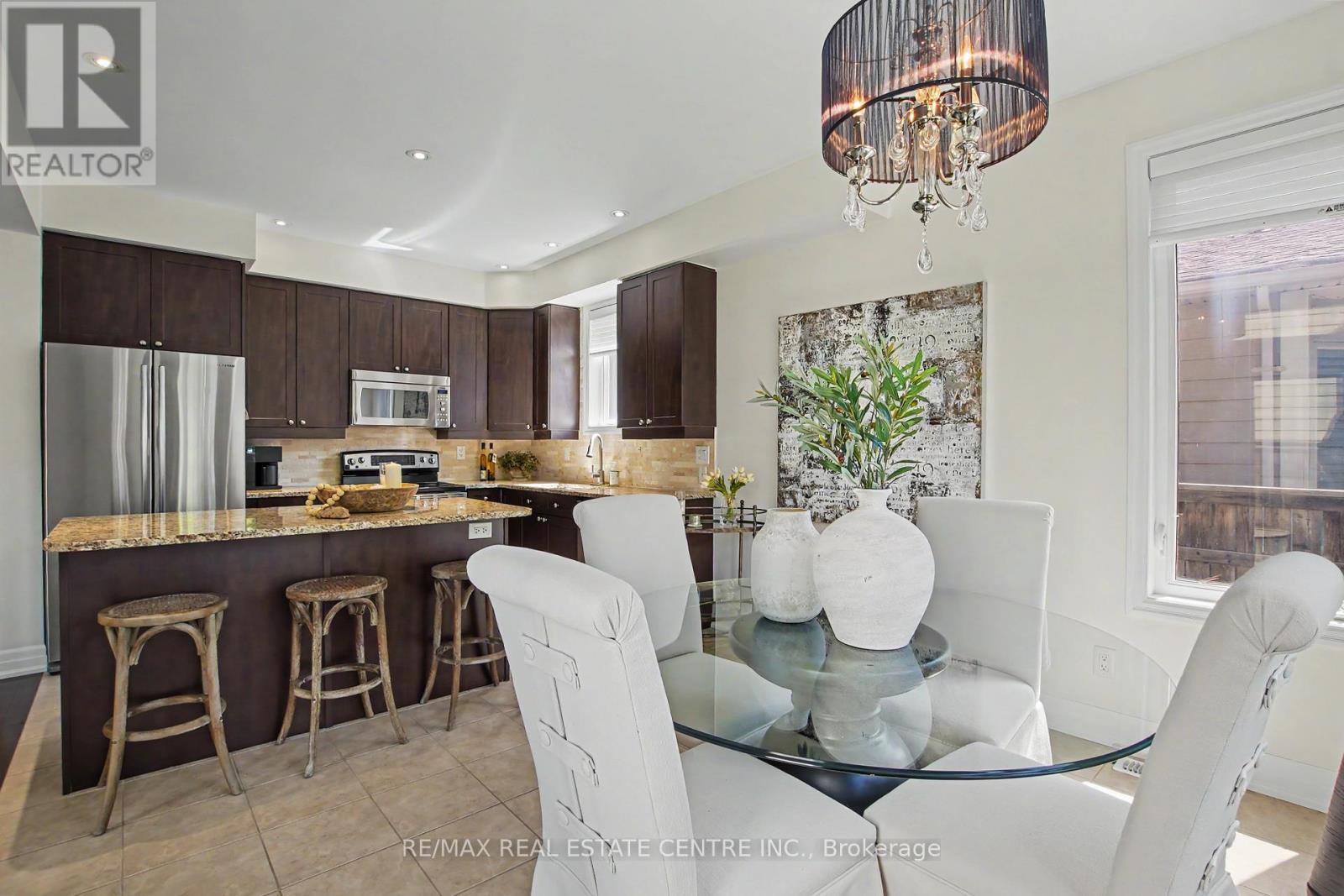 72 SCOTT BOULEVARD - 14