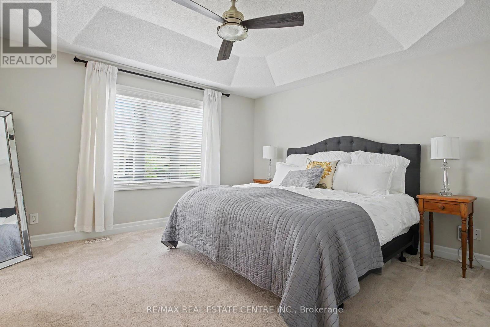 72 SCOTT BOULEVARD - 24