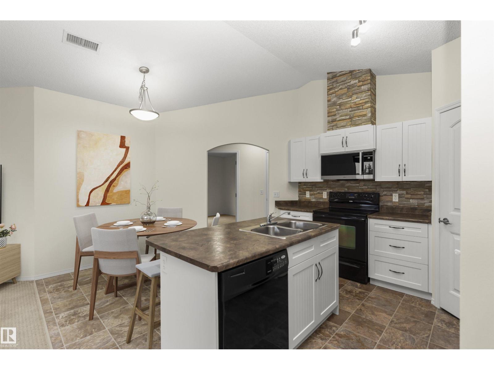 #75 604 62 ST SW