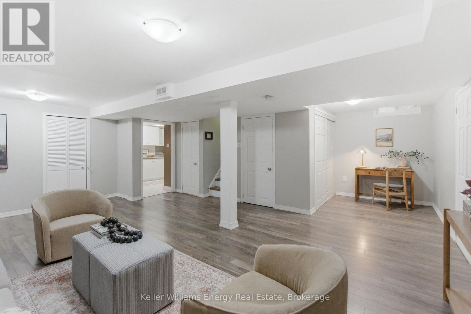 25 BARNES DRIVE - 37