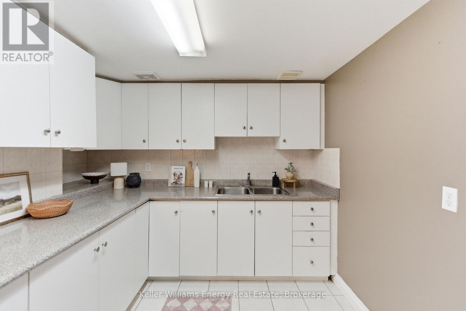 25 BARNES DRIVE - 42
