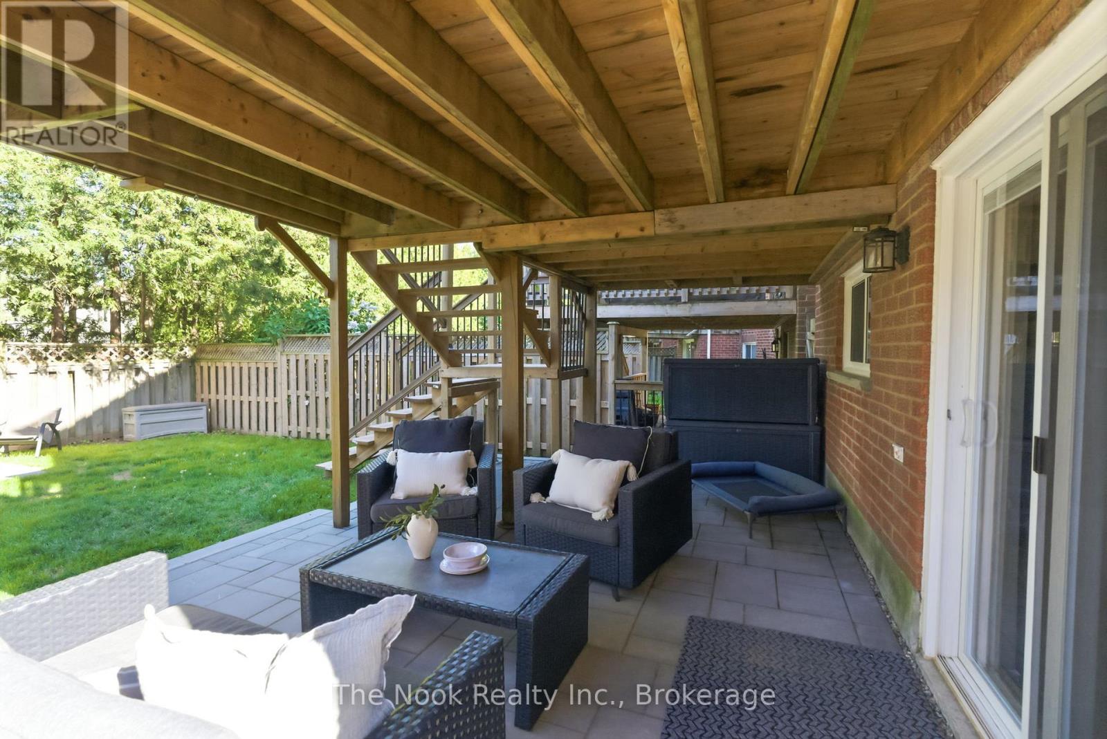 5 TEDDINGTON CRESCENT - 43