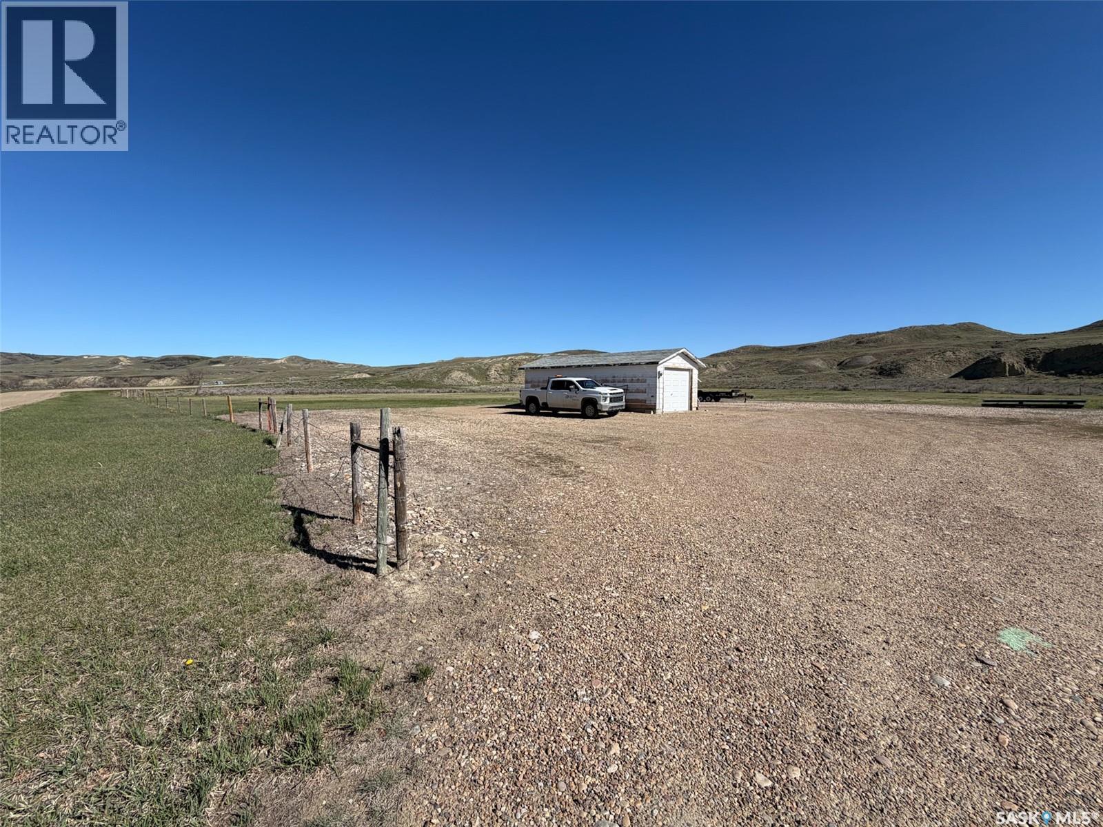 Chimney Coulee Road — photo 15
